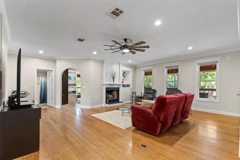550 League Line Road Smithville, TX 78957