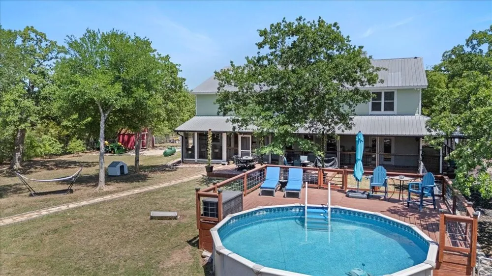 550 League Line Road Smithville, TX 78957