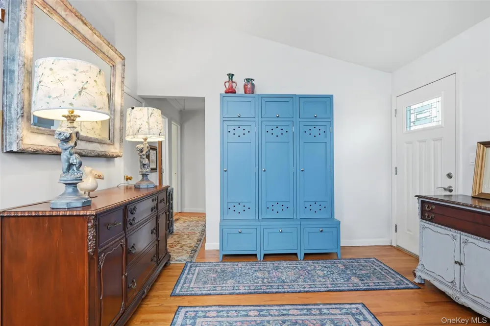 36 Oak Lane Wading River, NY 11792