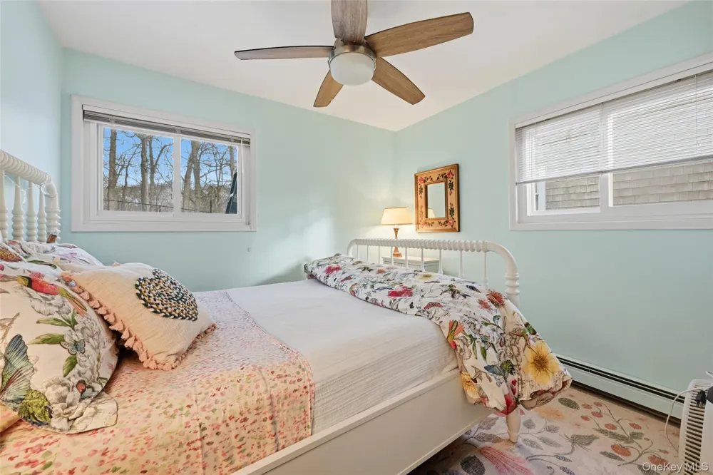 36 Oak Lane Wading River, NY 11792