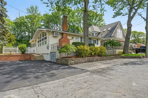 36 Oak Lane