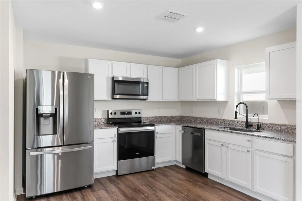 2059 KENTUCKY ROAD Sumterville, FL 33585