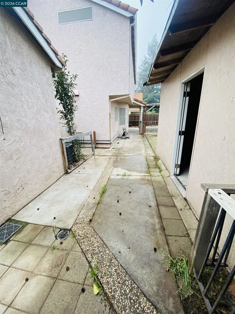 1729 Alum Rock Ct Modesto, CA 95358