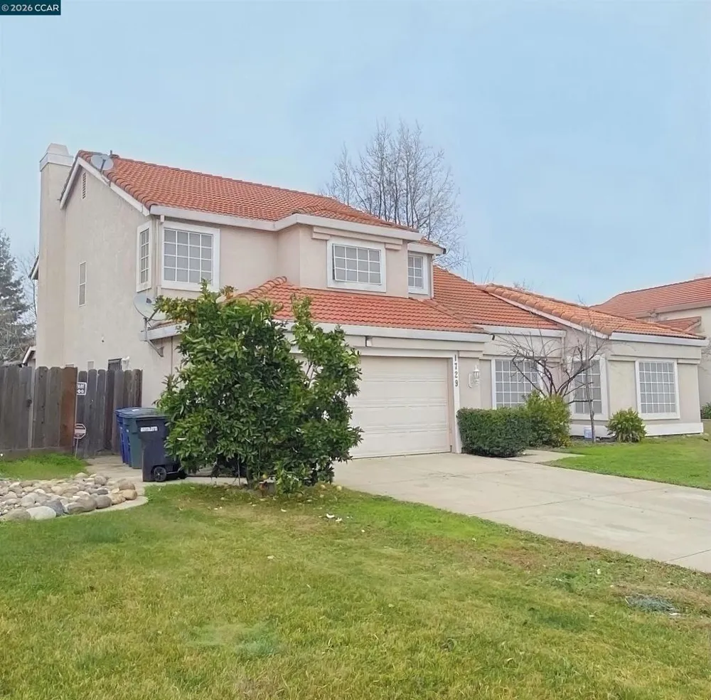 1729 Alum Rock Ct Modesto, CA 95358