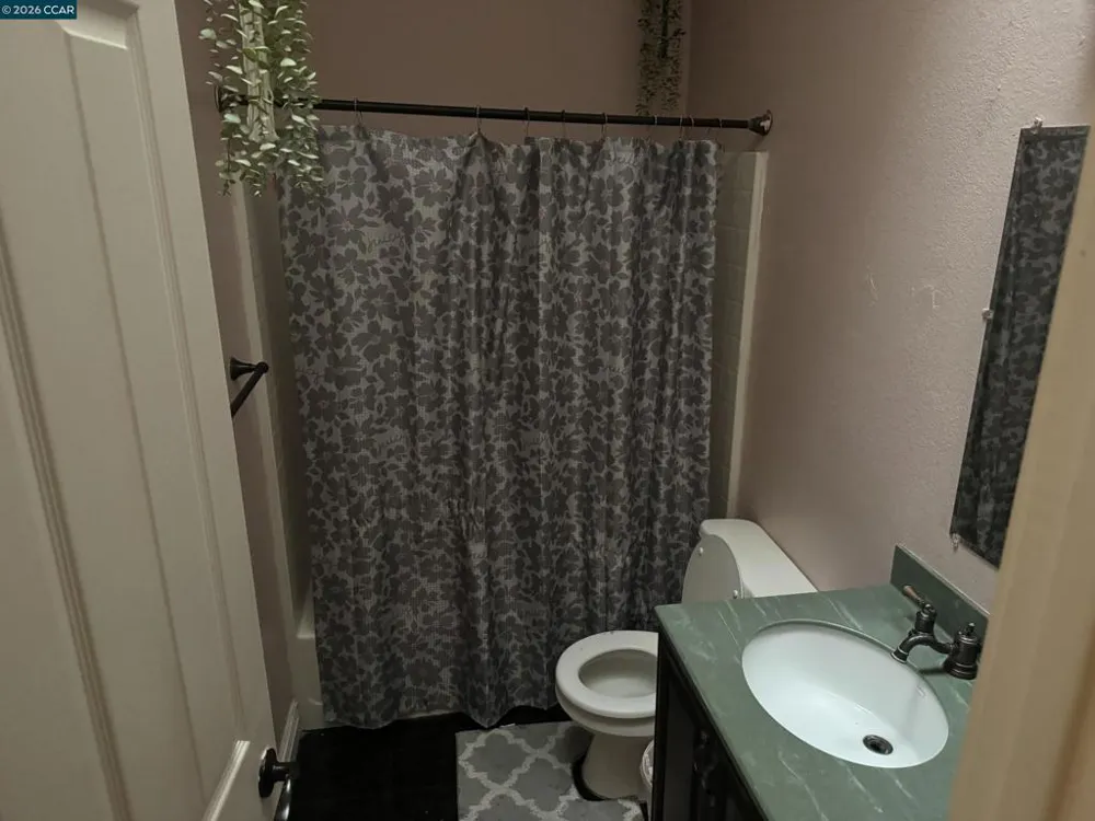115 Pelican Loop Pittsburg, CA 94565