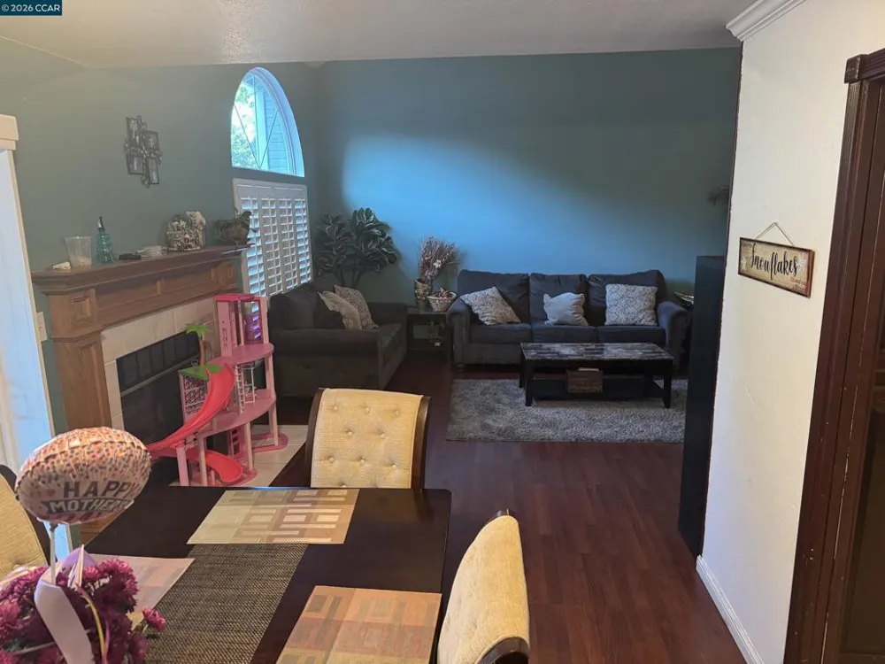 115 Pelican Loop Pittsburg, CA 94565