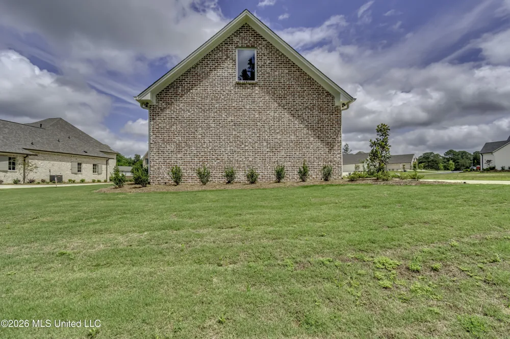 624 Big Valley Loop Flowood, MS 39232