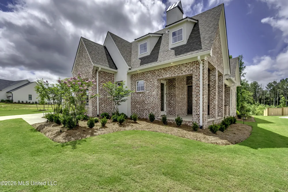 624 Big Valley Loop Flowood, MS 39232