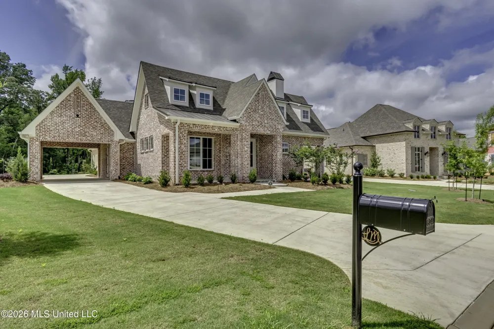 624 Big Valley Loop Flowood, MS 39232