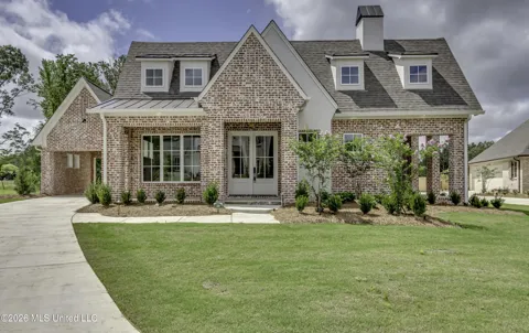 624 Big Valley Loop