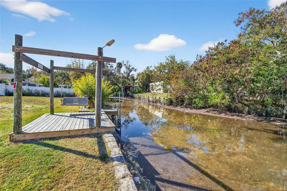 8615 PARKWAY CIRCLE Riverview, FL 33569