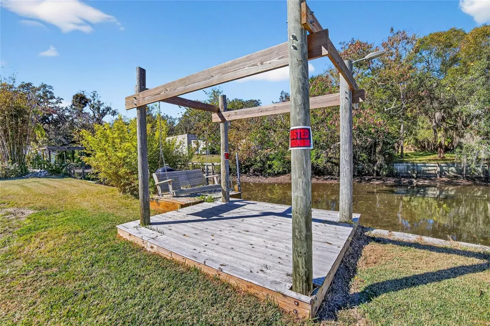 8615 PARKWAY CIRCLE Riverview, FL 33569