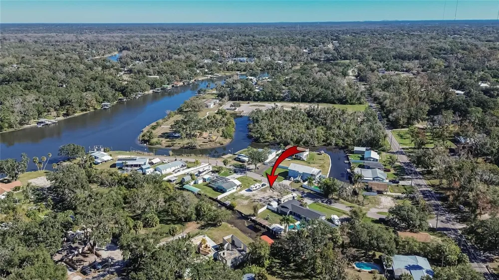 8615 PARKWAY CIRCLE Riverview, FL 33569