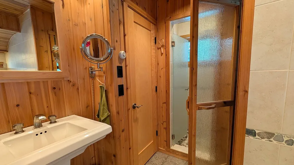 8442 Hwy. 24 Cook, MN 55723