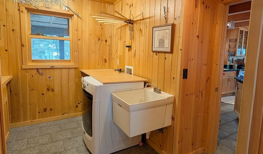 8442 Hwy. 24 Cook, MN 55723