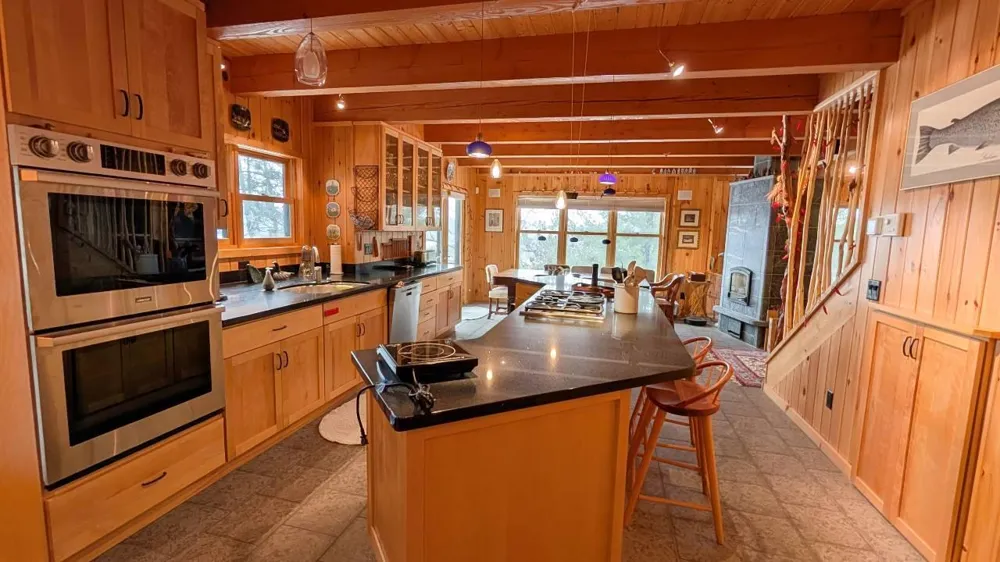 8442 Hwy. 24 Cook, MN 55723