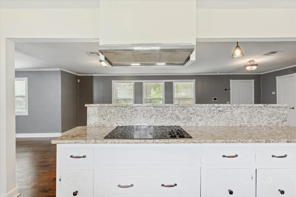 102 E Southland Avenue Marlin, TX 76661