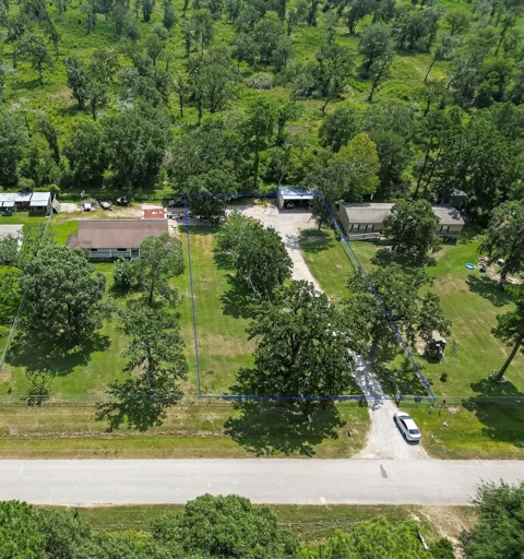23715 Saxon Way