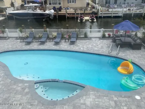 288 Periagua Lane