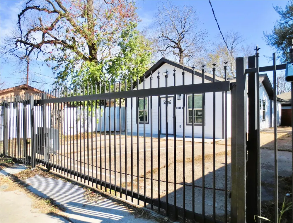10316 Aldine Westfield Road Houston, TX 77093