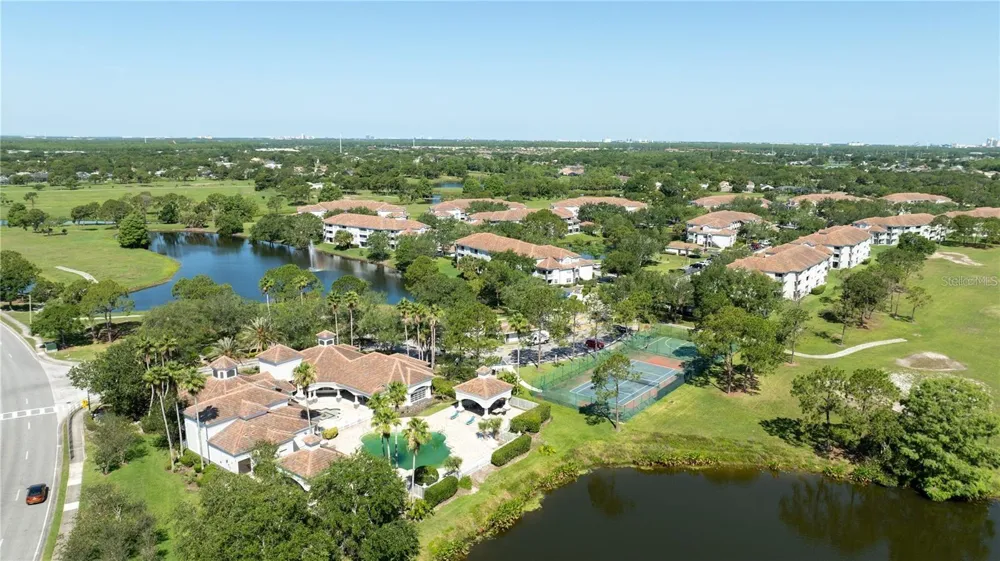14049 FAIRWAY ISLAND DRIVE #122 Orlando, FL 32837