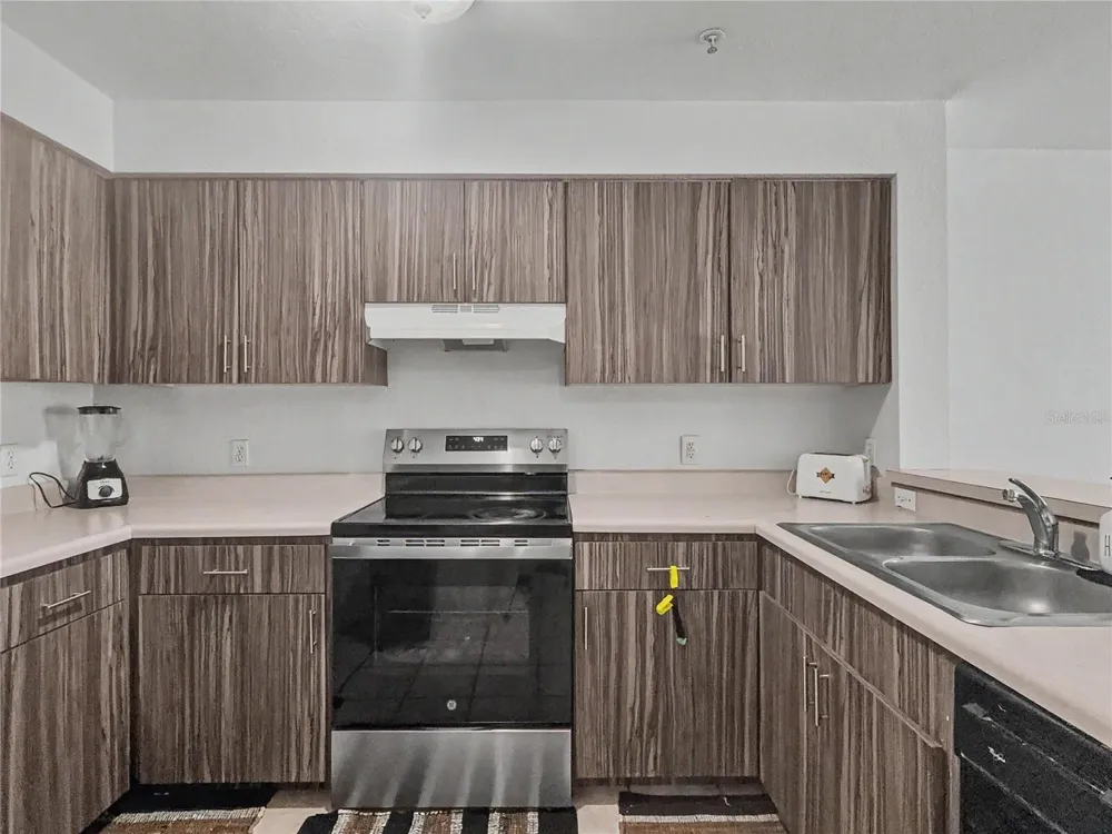 14049 FAIRWAY ISLAND DRIVE #122 Orlando, FL 32837
