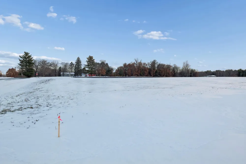 5128 391st Street North Branch, MN 55056