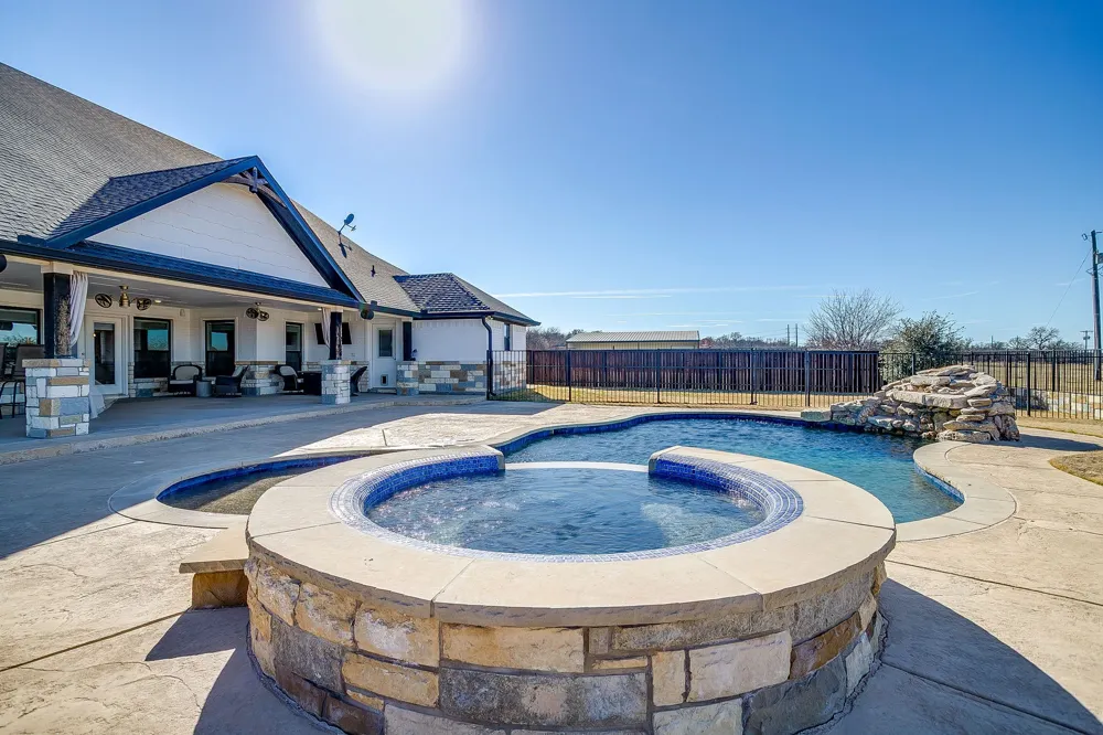 733 Fm 2652 Graham, TX 76450