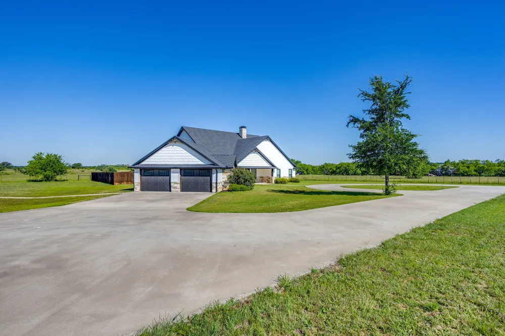 733 Fm 2652 Graham, TX 76450