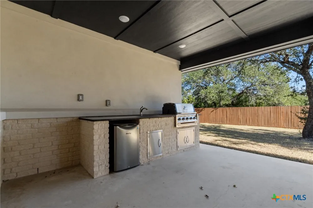 4113 Turning Leaf Drive Nolanville, TX 76559