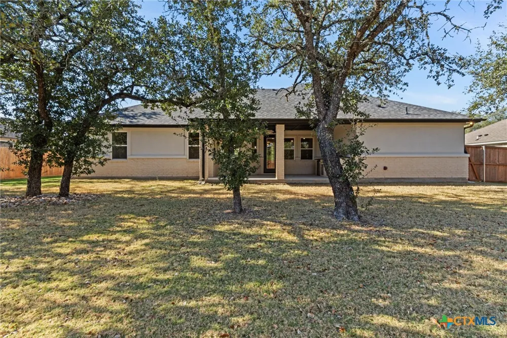 4113 Turning Leaf Drive Nolanville, TX 76559