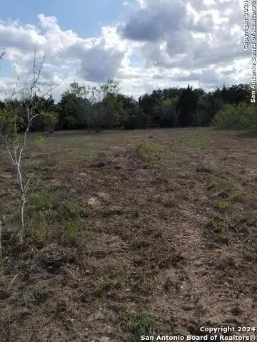 000 CR 401 Waelder, TX 78959