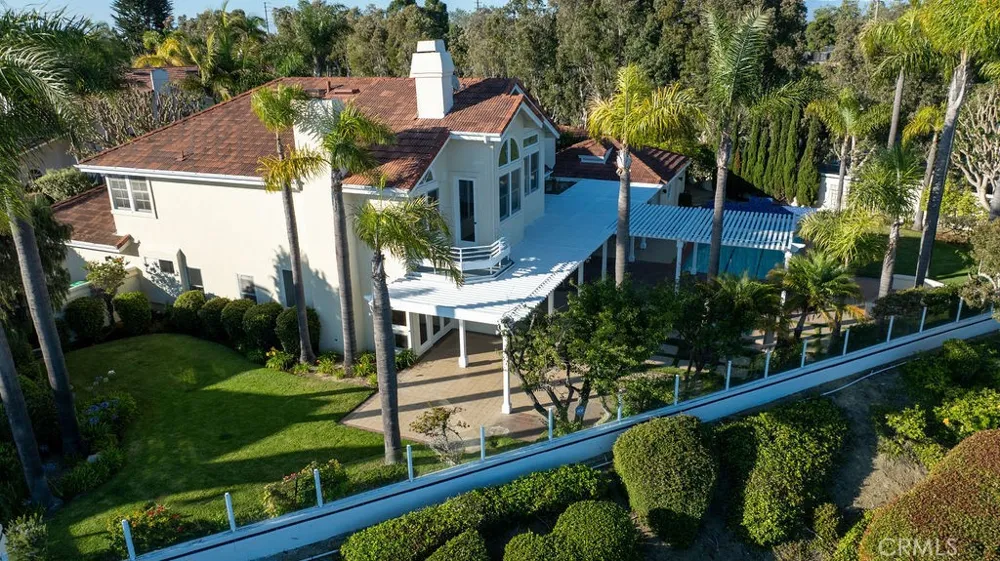 19 Harbor Pointe Corona del Mar, CA 92625