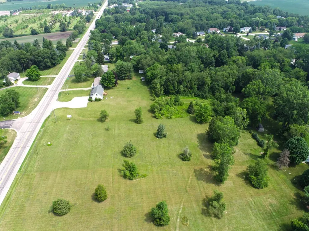 4587 Adrian Highway Adrian, MI 49221