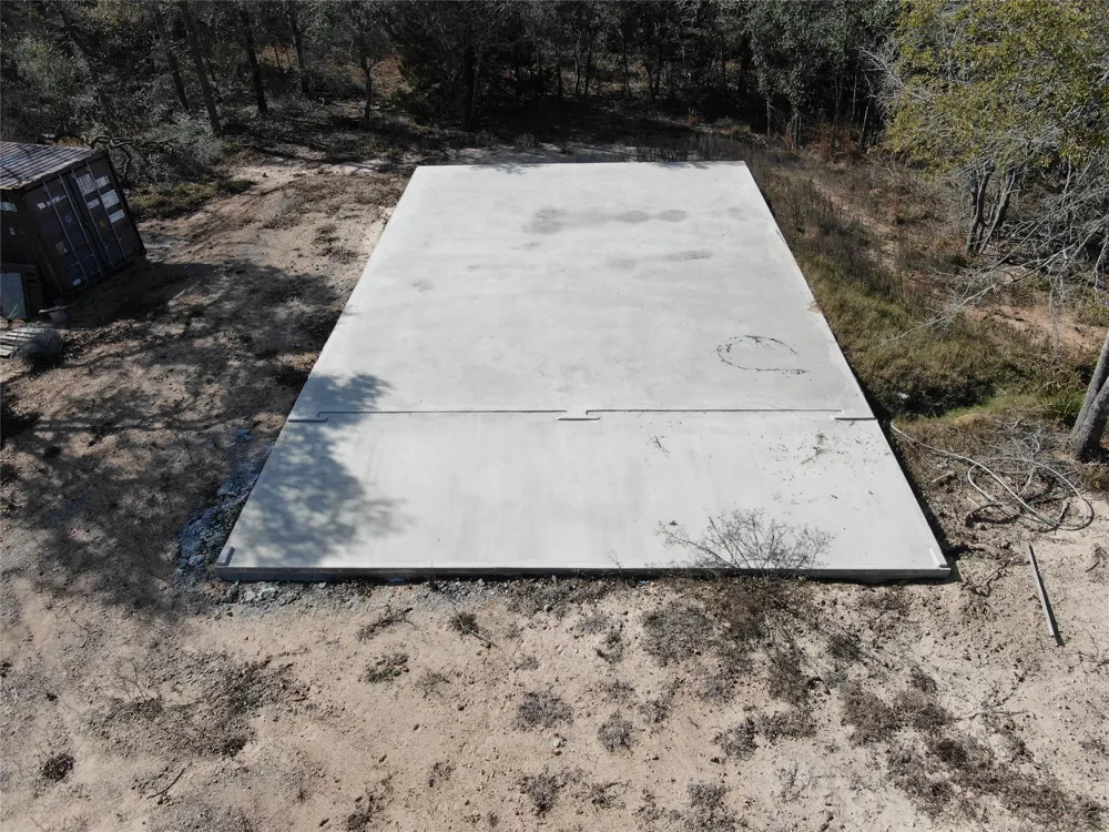 1044 Reeves Road Garwood, TX 77442