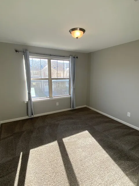 1076 Neeleys Bnd Spring Hill, TN 37174