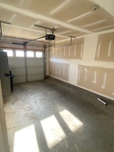 1076 Neeleys Bnd Spring Hill, TN 37174