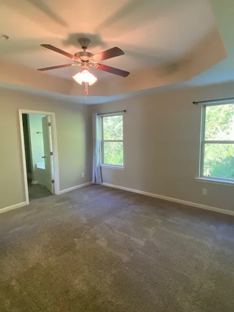 1076 Neeleys Bnd Spring Hill, TN 37174