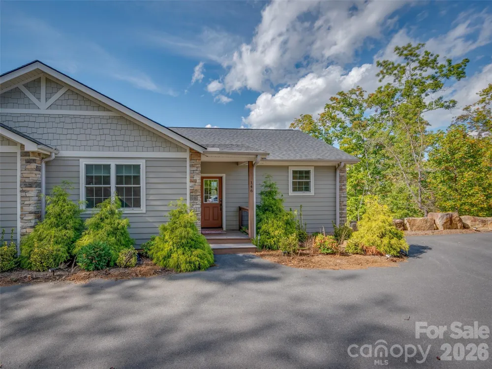 146 Red Hawk Knoll Lake Lure, NC 28746