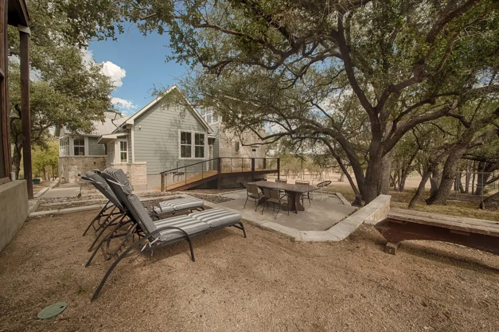 348 Chimney Cove Drive Marble Falls, TX 78654