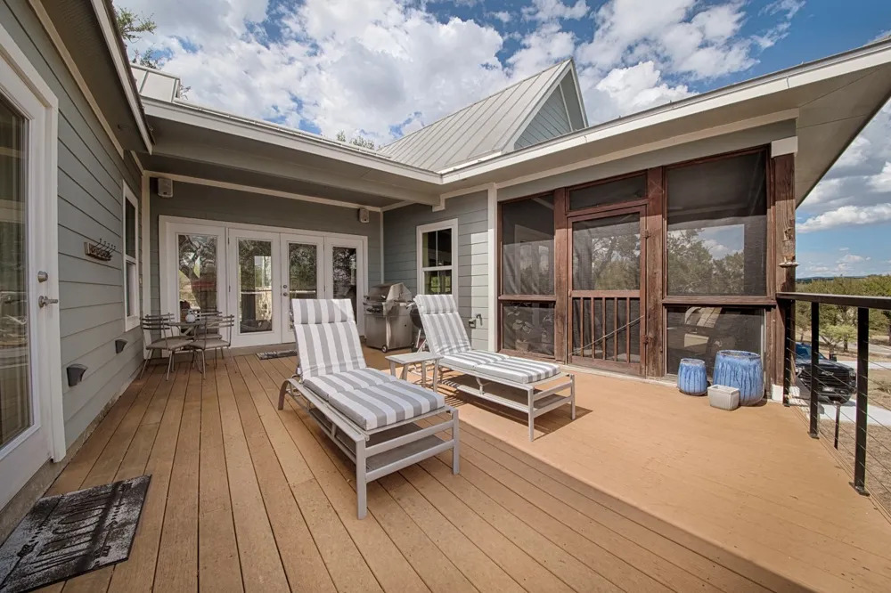 348 Chimney Cove Drive Marble Falls, TX 78654