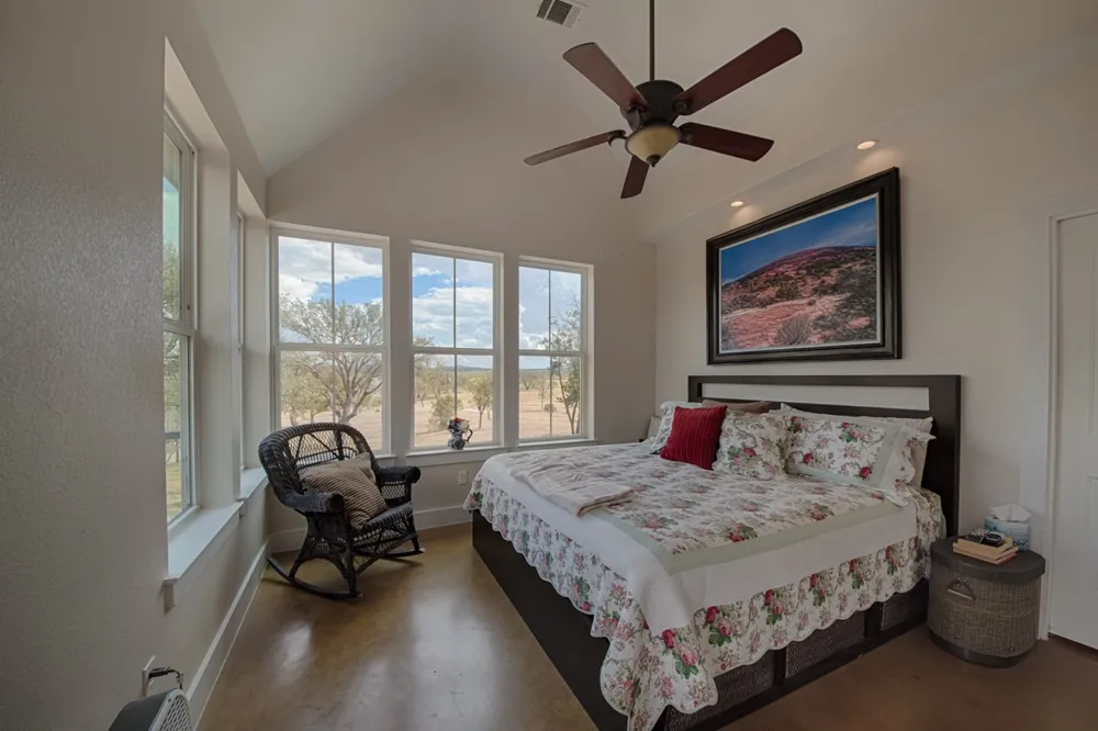 348 Chimney Cove Drive Marble Falls, TX 78654