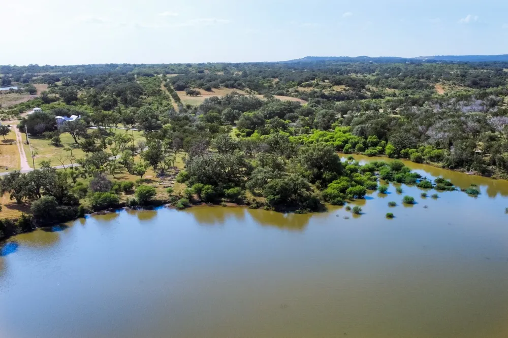 348 Chimney Cove Drive Marble Falls, TX 78654
