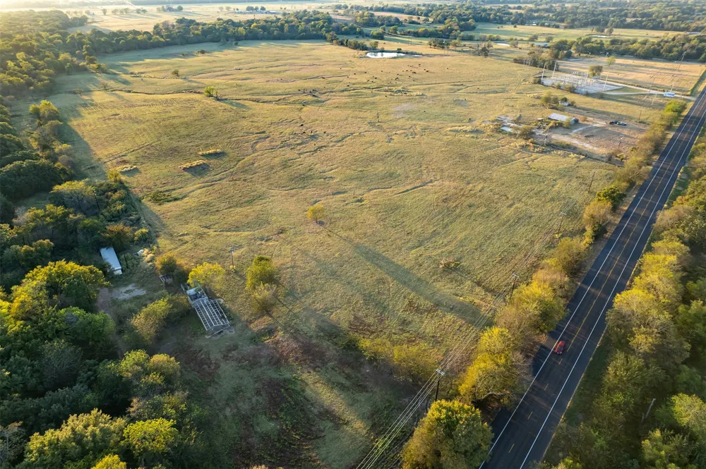 5081 154 Highway Yantis, TX 75497