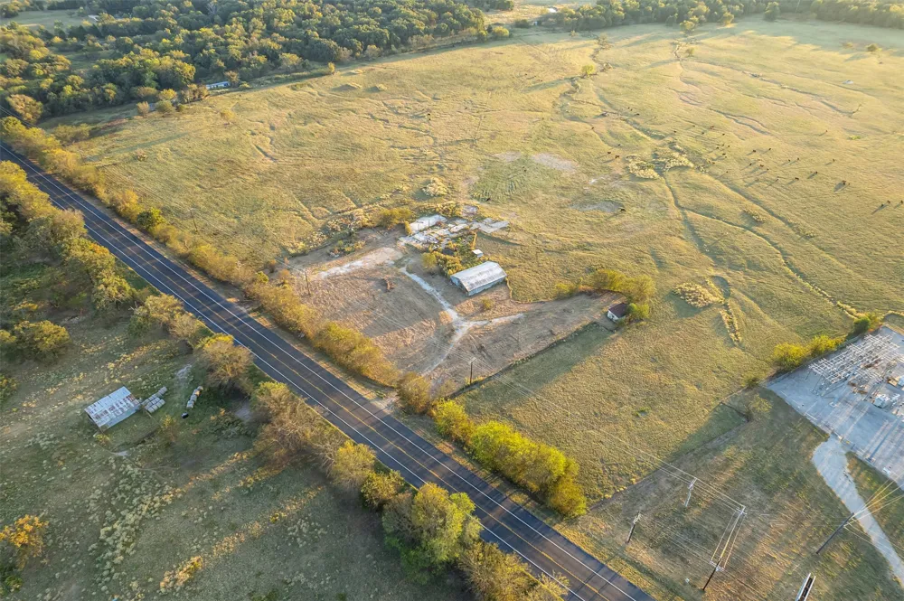 5081 154 Highway Yantis, TX 75497