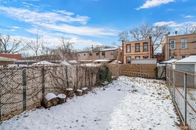 576 Barbey Street Brooklyn, NY 11207