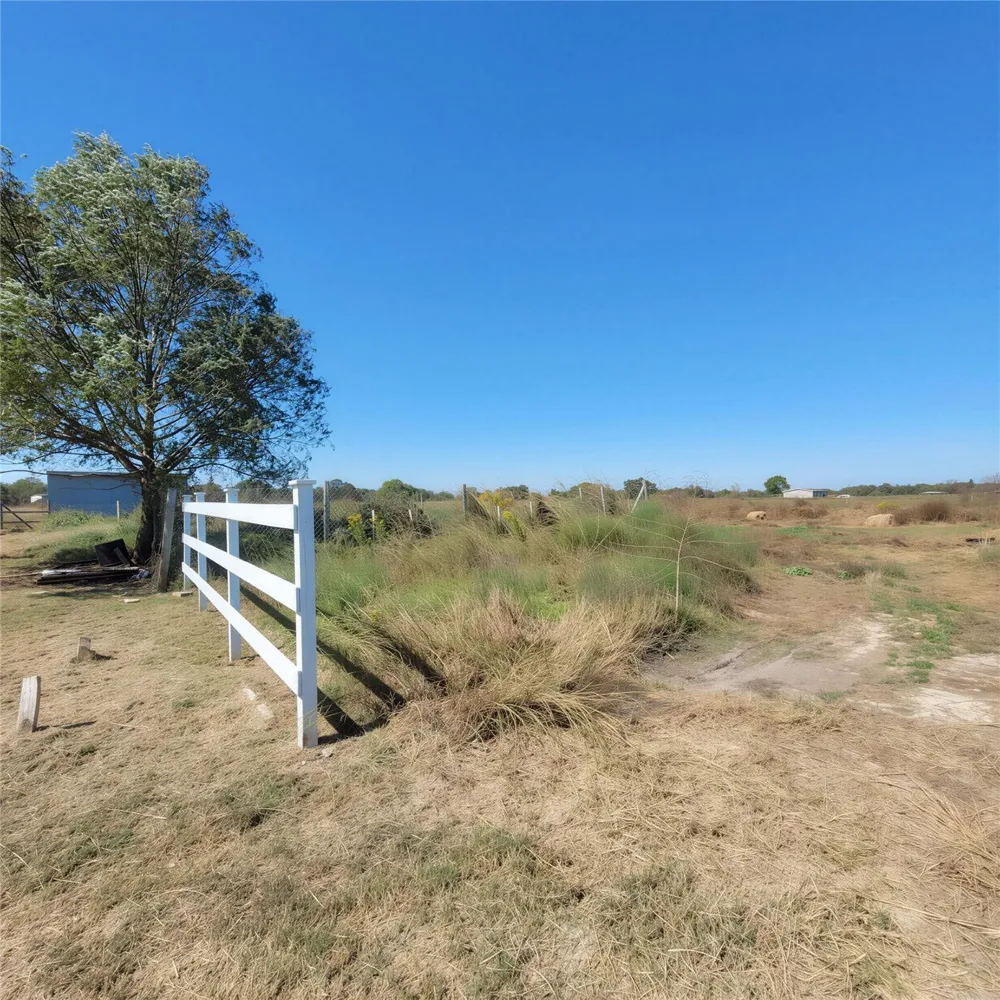 740 County Road 164 Boling, TX 77420
