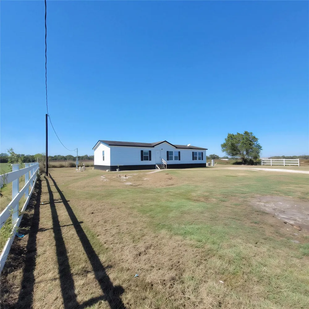 740 County Road 164 Boling, TX 77420