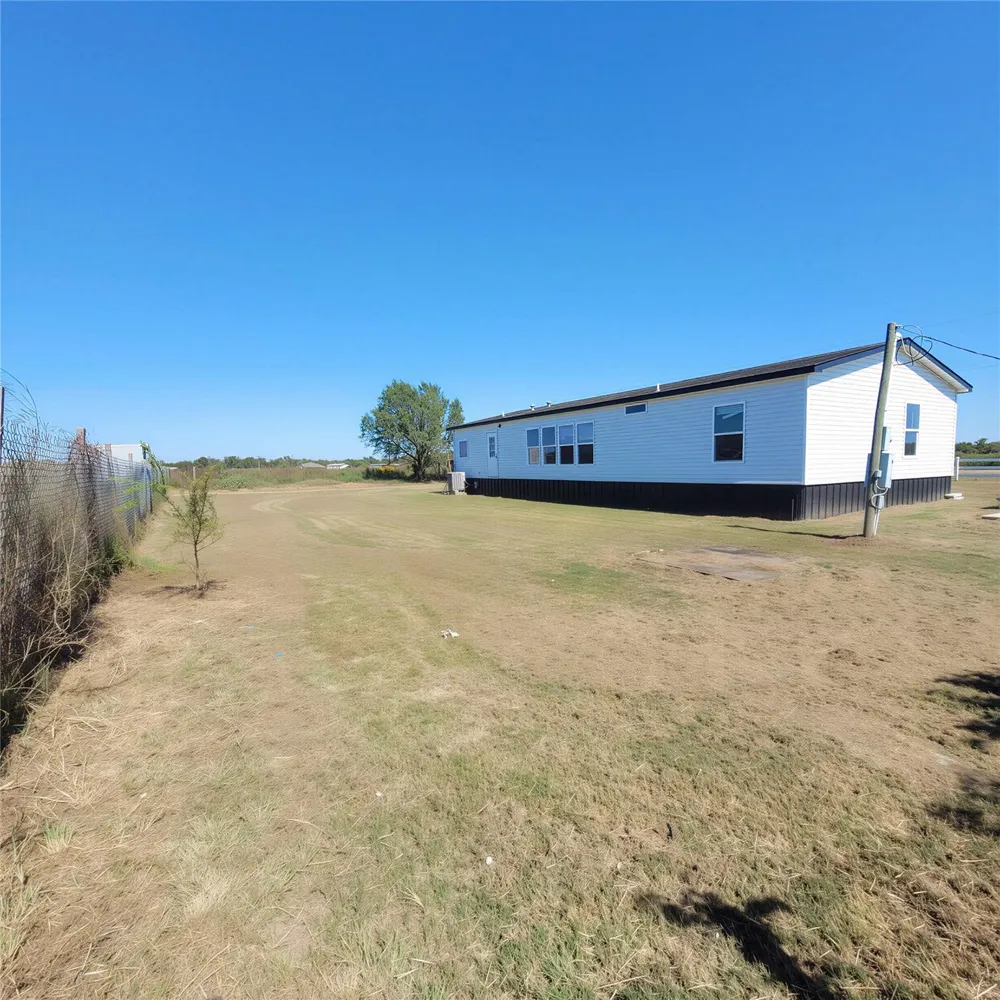 740 County Road 164 Boling, TX 77420