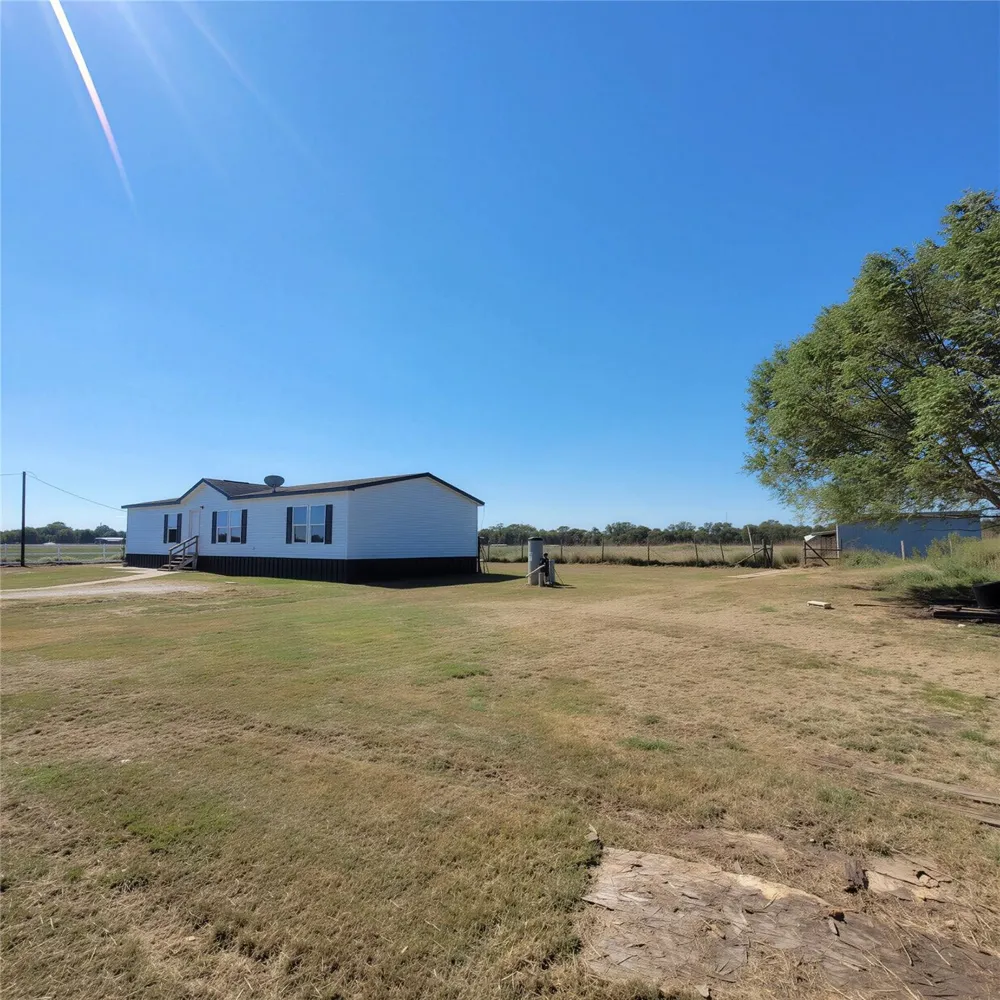 740 County Road 164 Boling, TX 77420